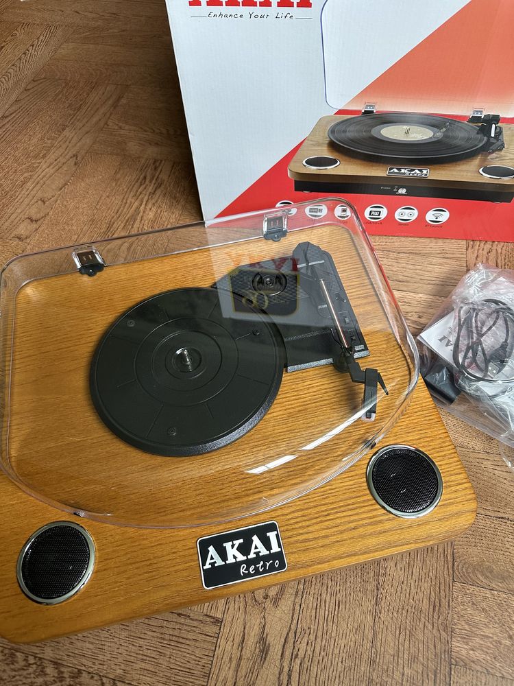 Gramofon Akai Retro Bluetooth