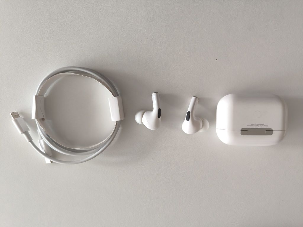 Słuchawki bezprzewodowe Apple Airpods pro A2083