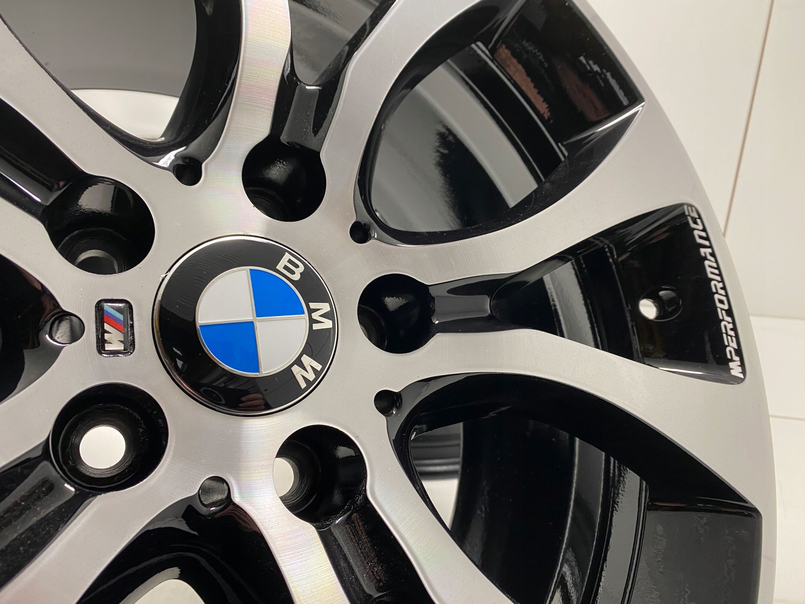 Kola Felgi 19 BMW X5 X6 F15 F16 m Pekiet Performance