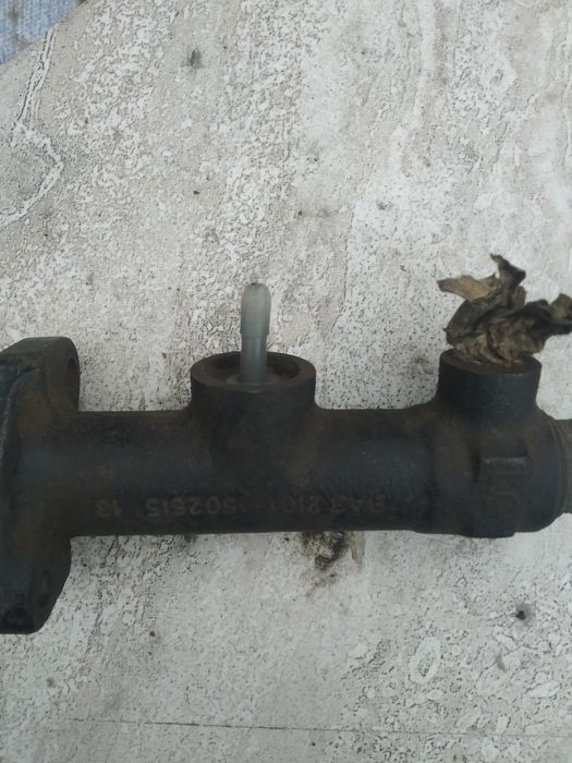 Главный  цилиндр сцепления Ваз2101