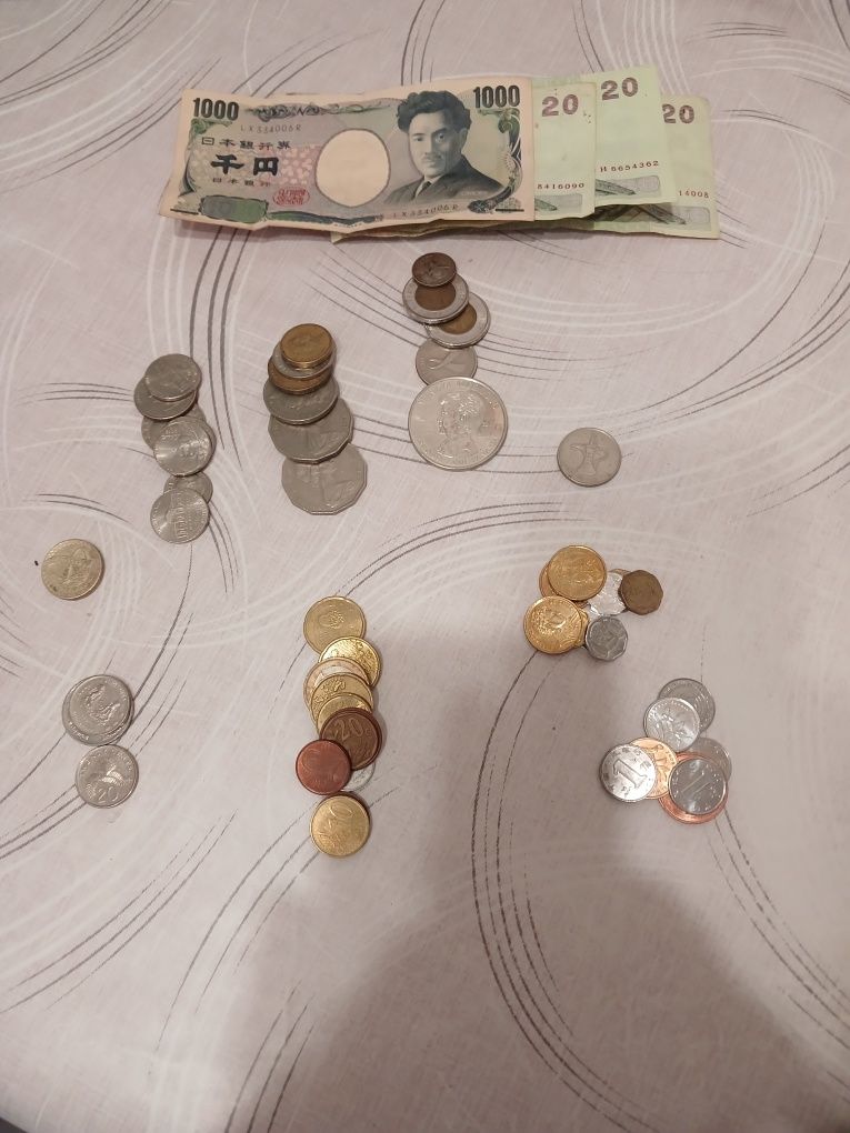 Продам монеты разных стран
