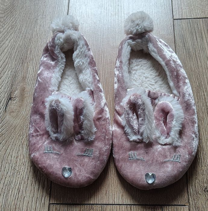 Kapcie dziewczęce ocieplane różowe króliczki 33