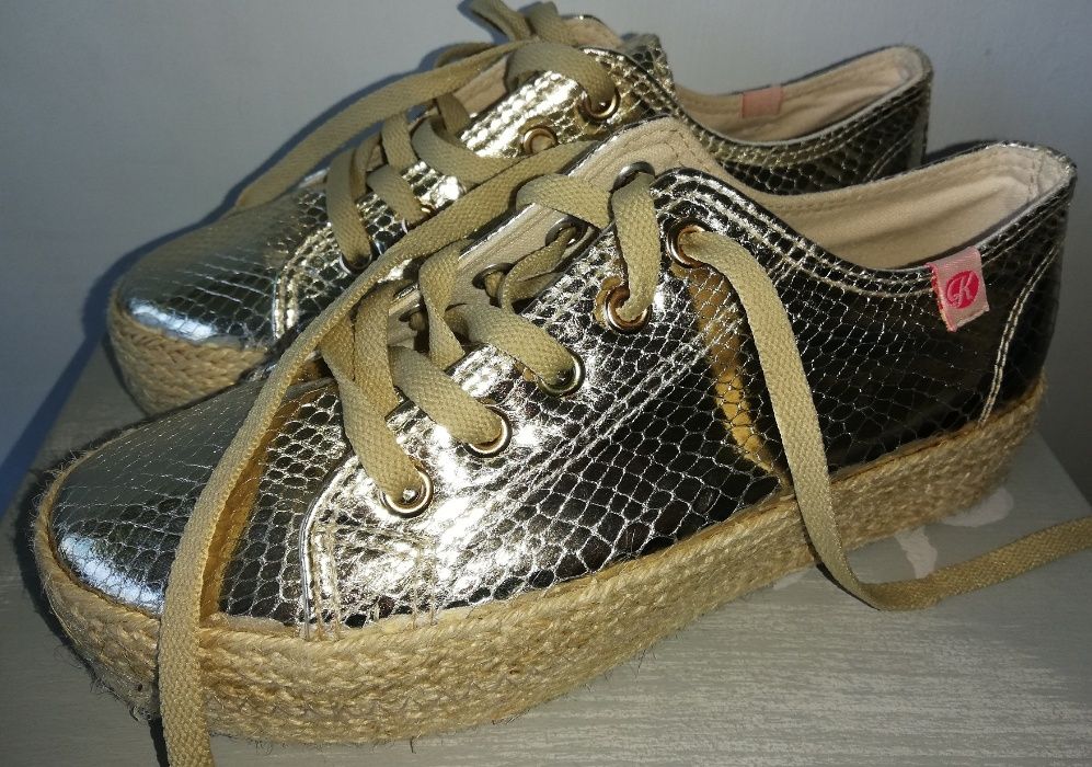 buty na koturnie,r.37. NOWE