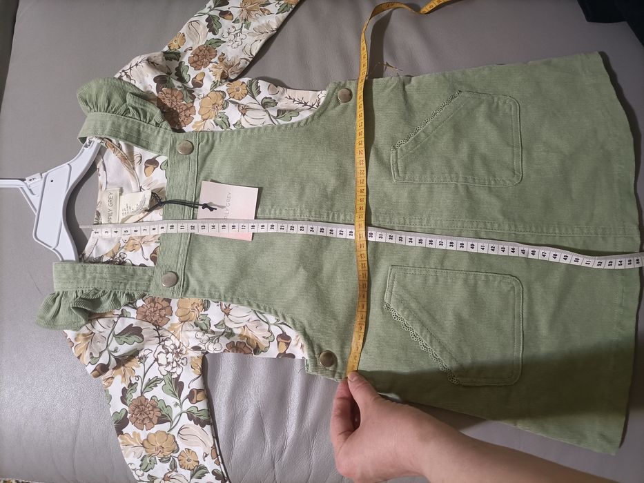 Сарафан вельветовий і кофтинка на дівчинку 4-5 років