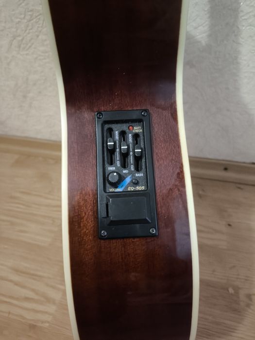 Резонаторная электроакустическая гитара Pyle