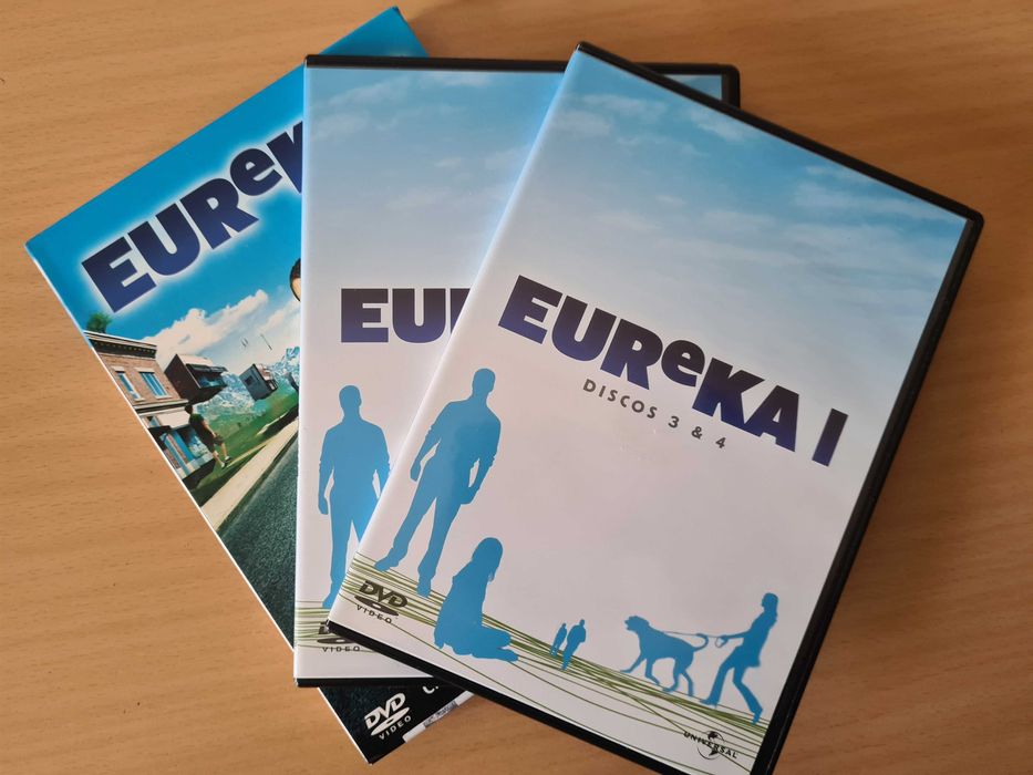 4 DVDs com a série "Eureka I"