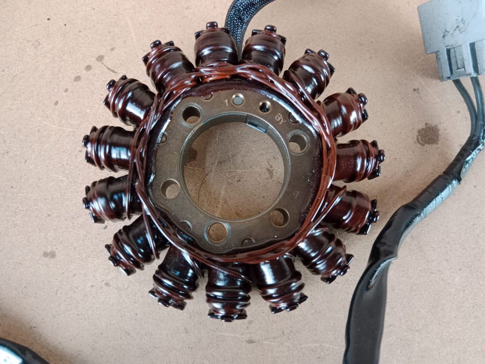 Bmw S1000r S1000rr S1000xr Alternator Prądnica Generator Stator 10-19