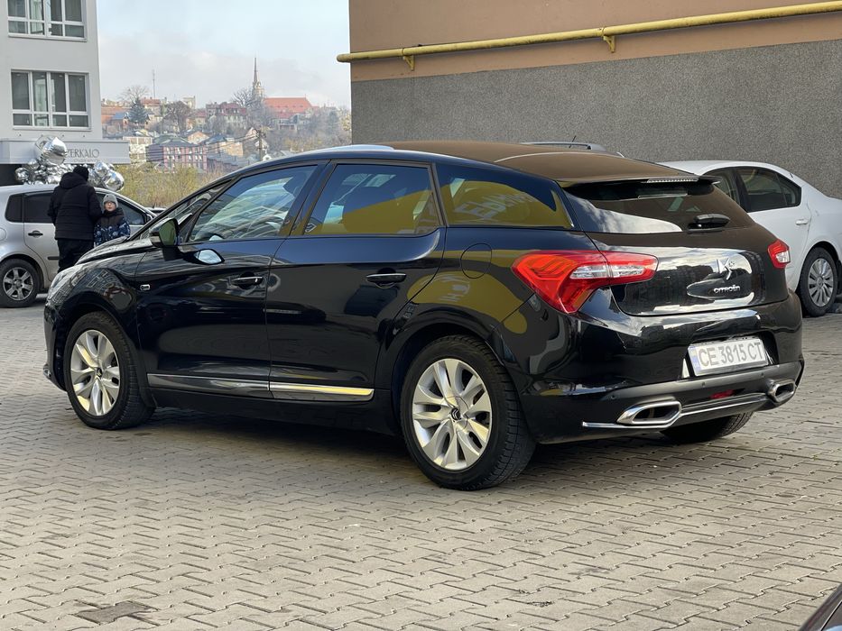 Ds5 гібрид/дизель ПОВНИЙ ПРИВІД 200к.с