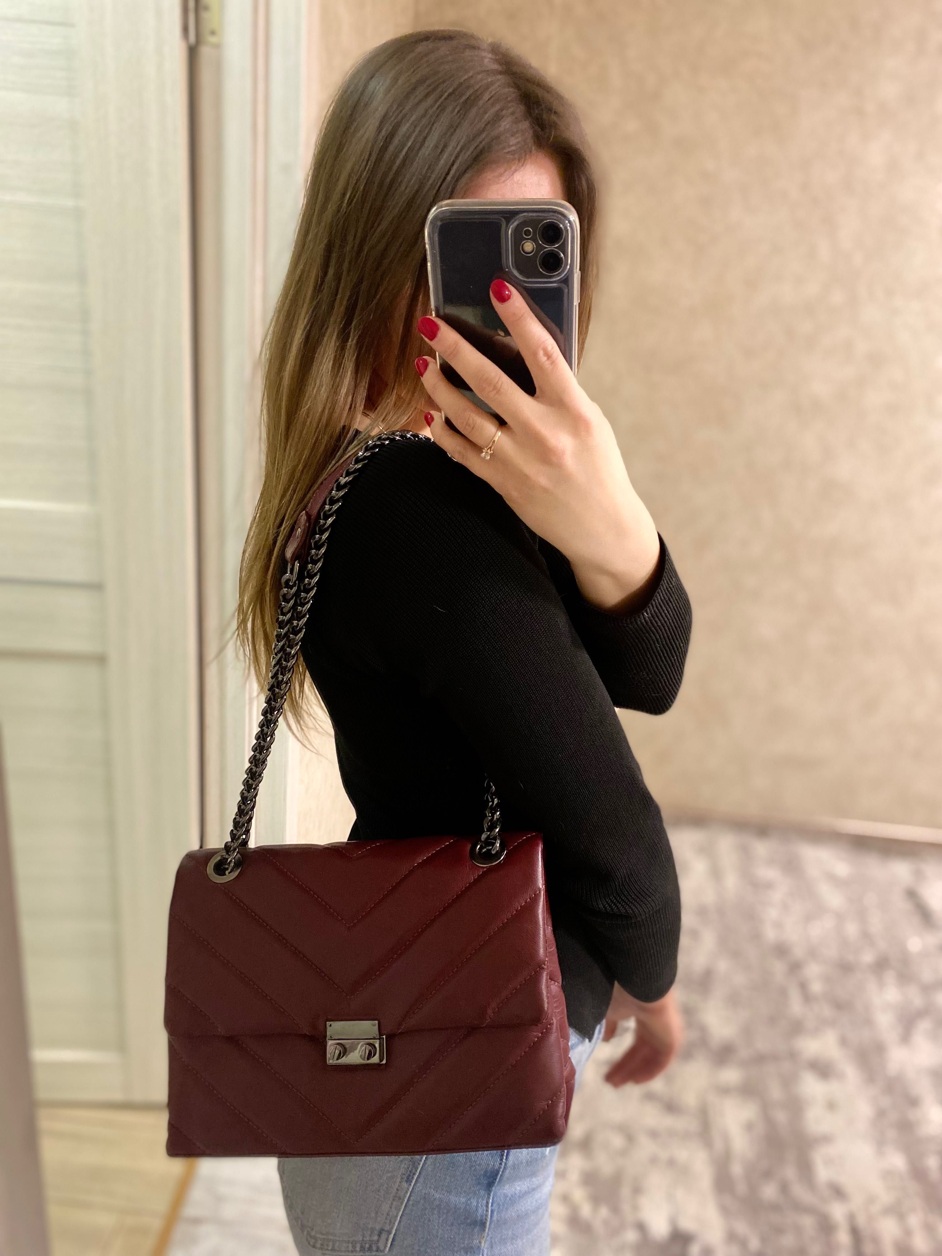 Шкіряна сумка бордового кольору