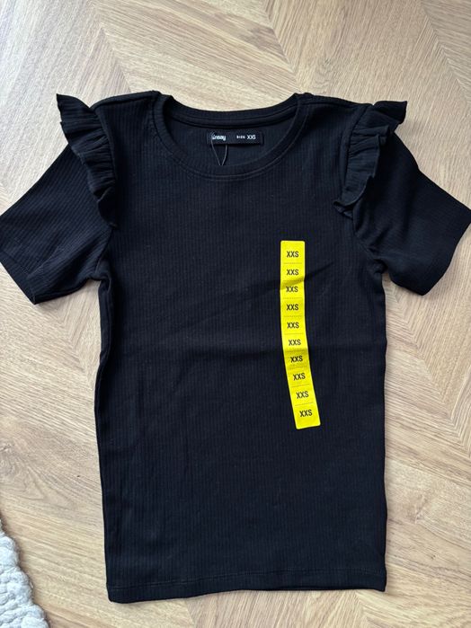 Nowy Prążkowy T-shirt