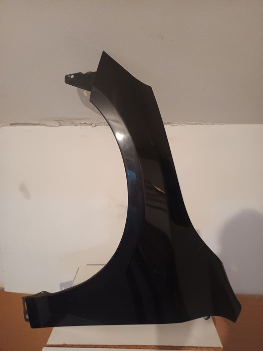 Guarda lamas esquerdo volvo v60 2010/ 2013