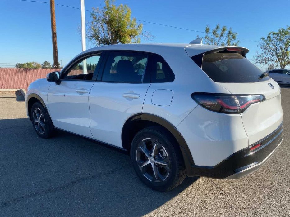 Honda HR-V EX-L      2023