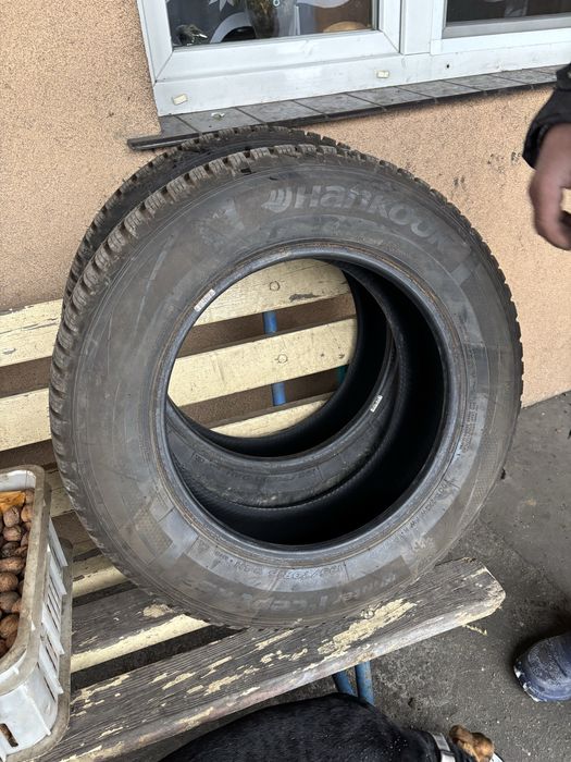opony zimowe 195/70R16 hankook