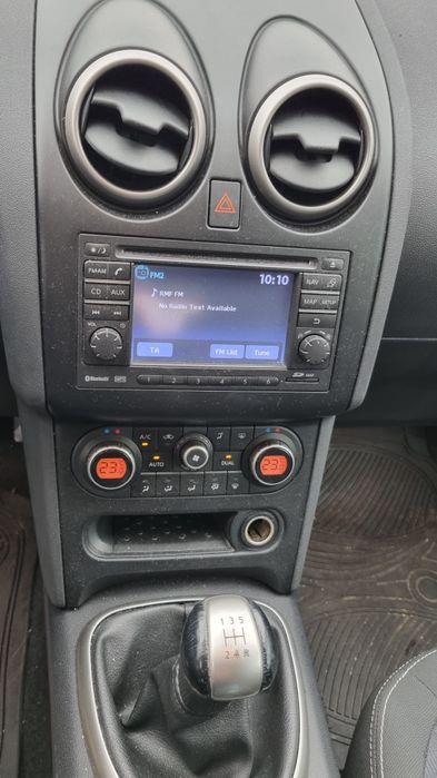 Nissan Qashqai 1.6 benzyna