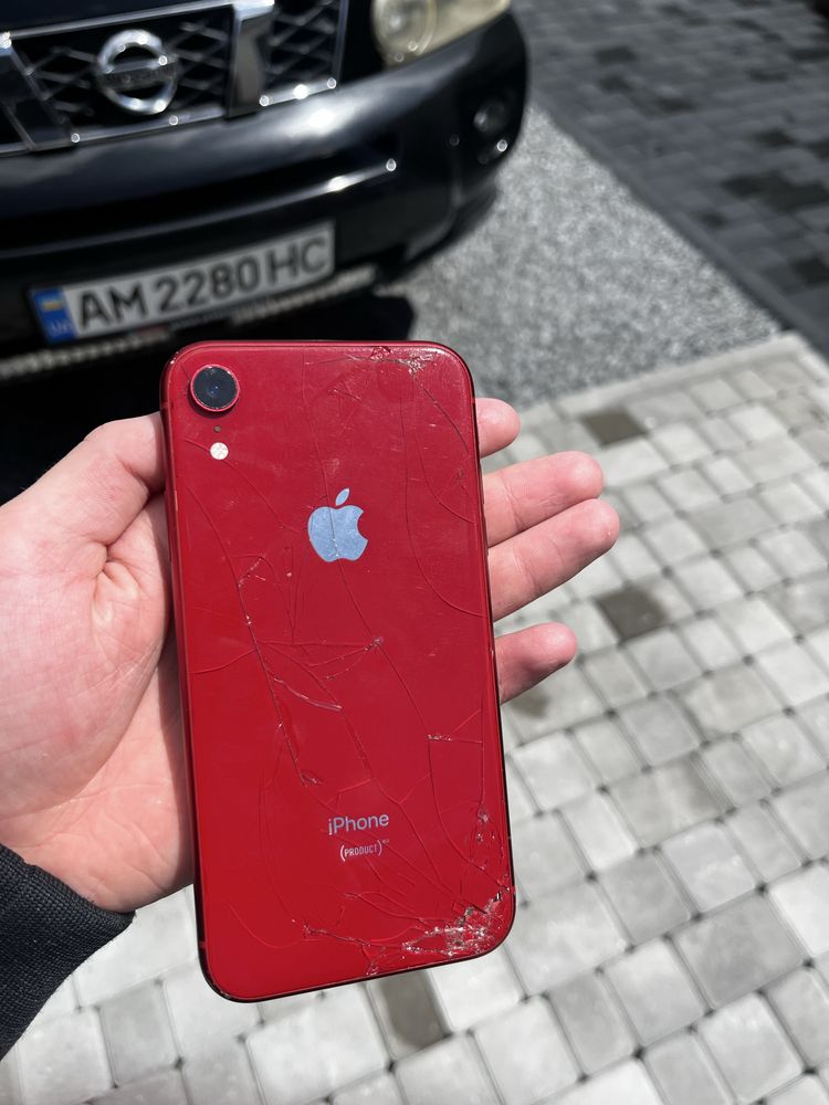 Iphone XR Red R-Sim 64gb