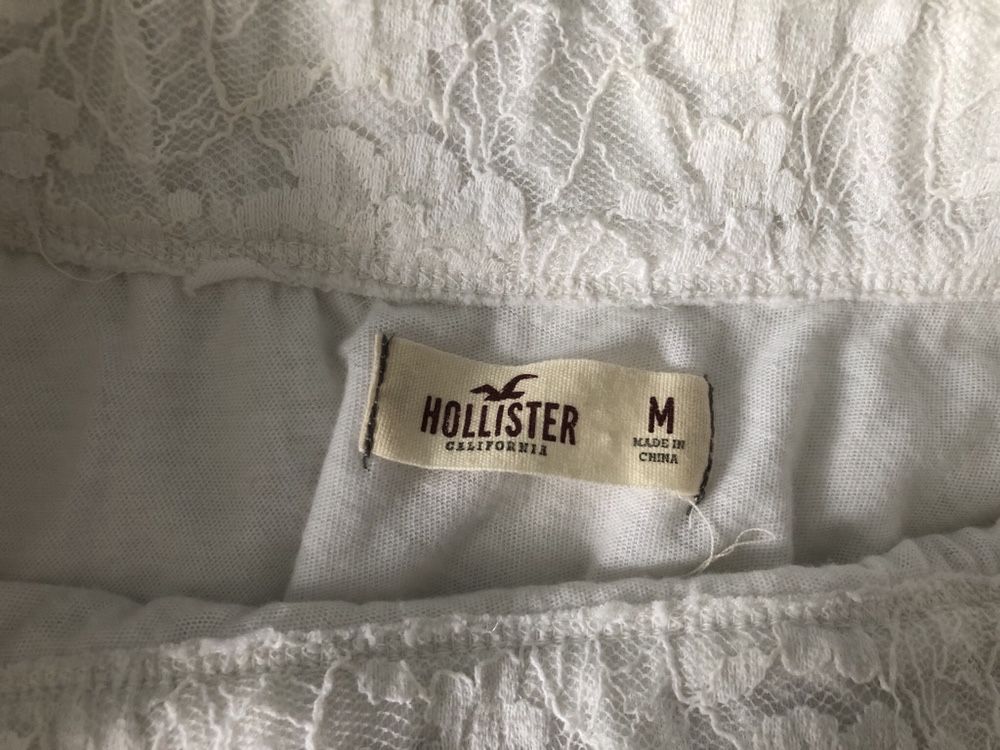 Spódnica koronkowa Hollister