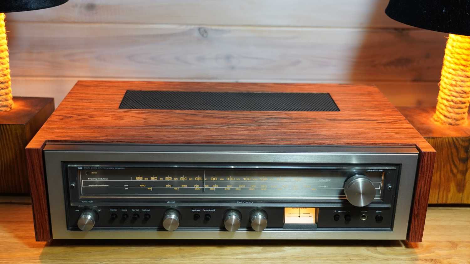 Amplituner Luxman 1035 - stan kolekcjonerski, gabinetowy