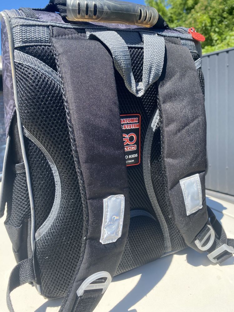 Рюкзак з ортопедичною спинкою go pack