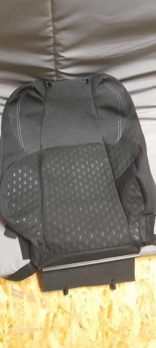 Pokrowiec tapicerka fotela toyota corolla e21