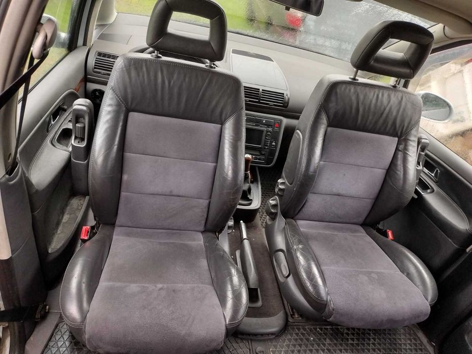 Sharan Galaxy Alhambra przednie fotele grzane + tylne skóra alkantara