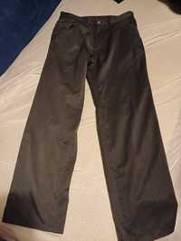 Eleganckie wyjściowe spodnie Kickers pas 80cm rozmiar 30