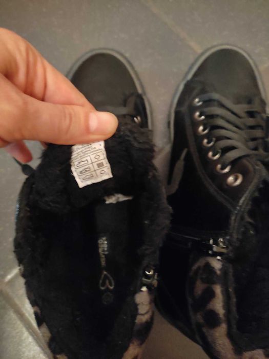 Хайтопи жіночі теплі розмір 38, устілка 24,5 ботинки