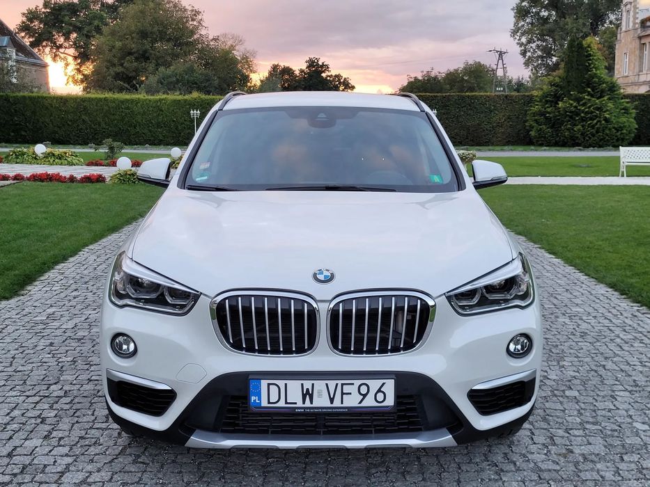 BMW X1 20i xLine 192KM * automat * półskóra * full LED * idealny stan