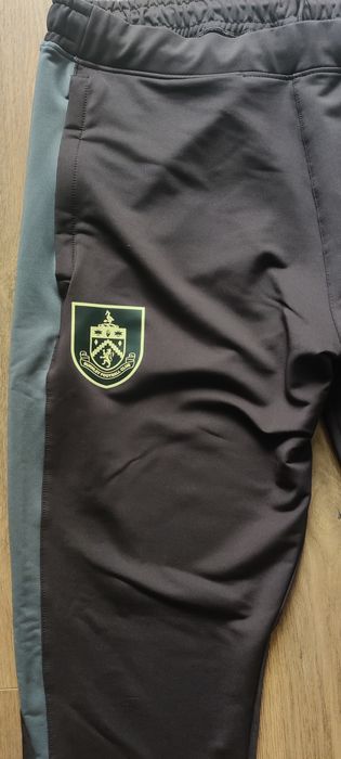 Castore. Тренувальні штани для гравців M-L