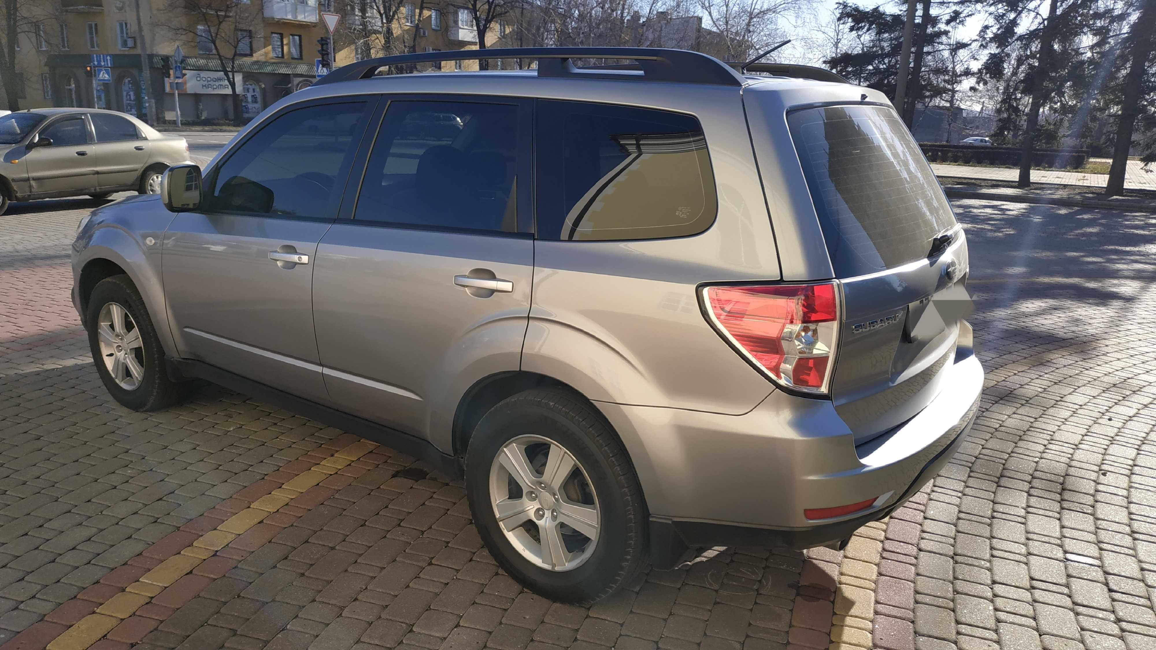 Продам Subaru Forester 2008 года, 2.0 литра, приобреталась новая.