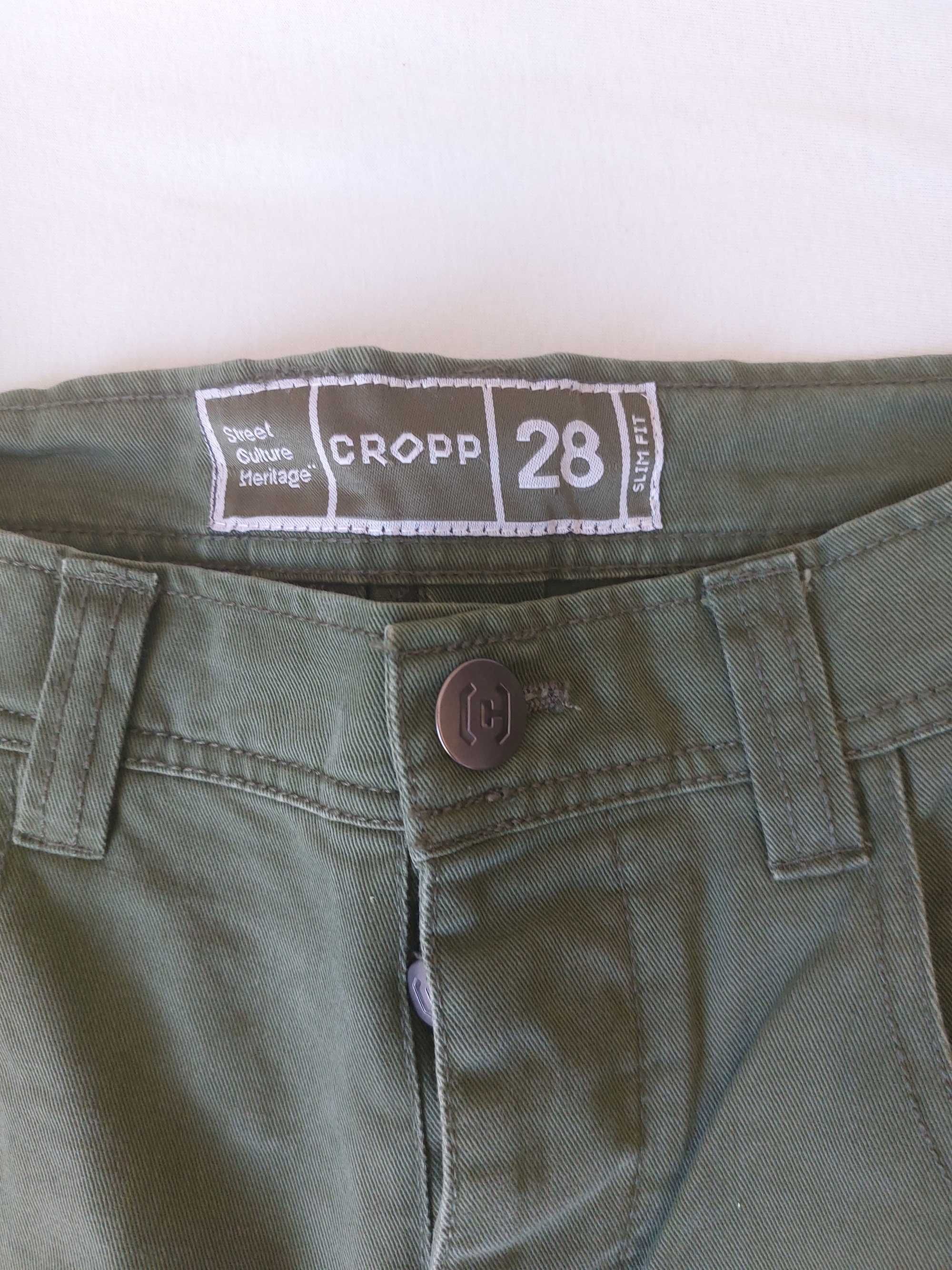 Chłopięce spodnie khaki Cropp slim fit rozmiar 28