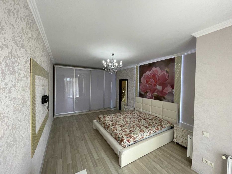 Аренда ХОЗЯЙСКОГО дома в Совиньоне-1 . Гараж.