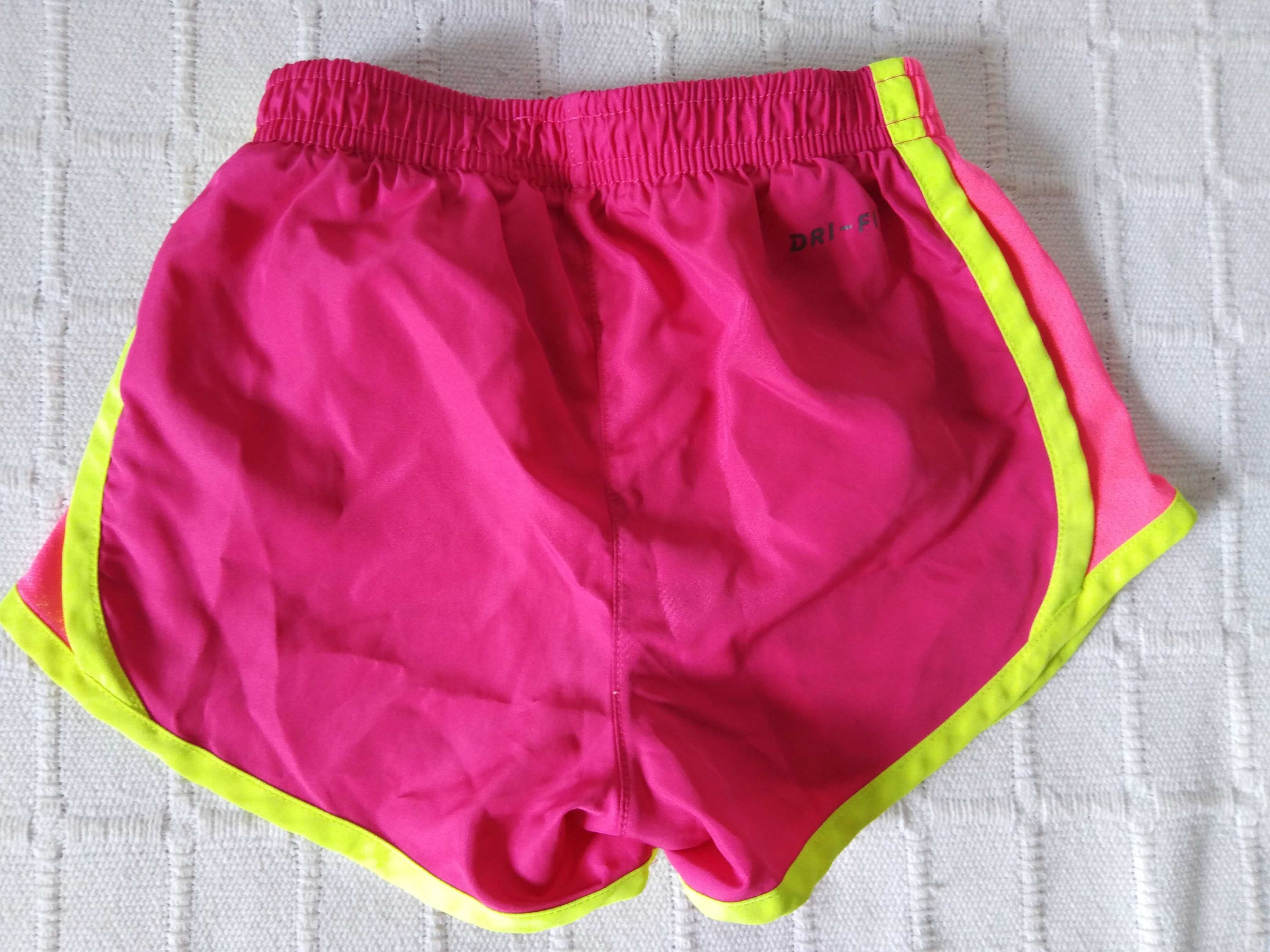 Calções Cor de Rosa Nike Dri-Fit 2-3 Anos