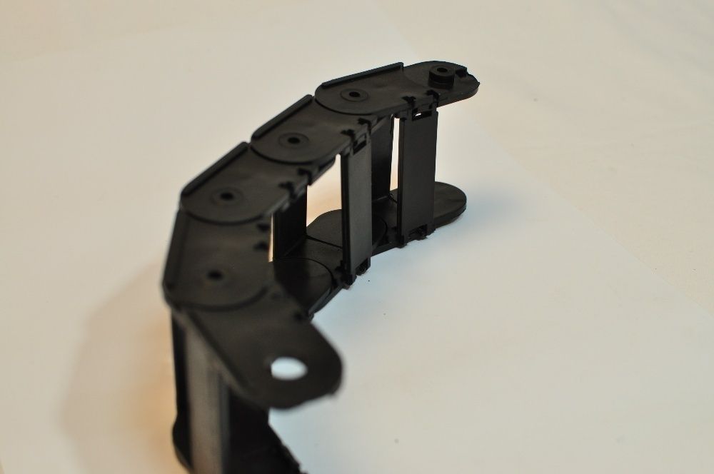 Кабельканал - кабелеукладчик, энергоцепь размерами 60х30, 40х35, 40х30