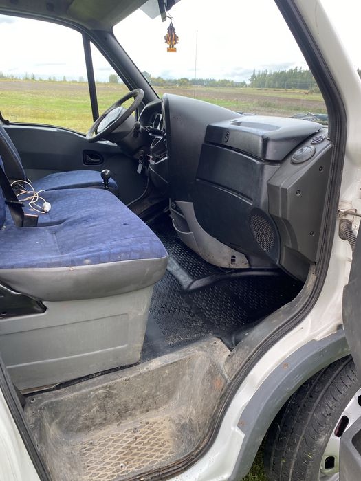 Iveco daily 35c14 wywrotka kiper 7os brygadowka 3.0 nowy wywrot