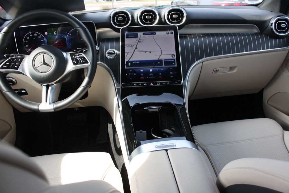 GLC 300e 4M 9G-Tronic AVANTGARDE de garagem com garantia Mercedes