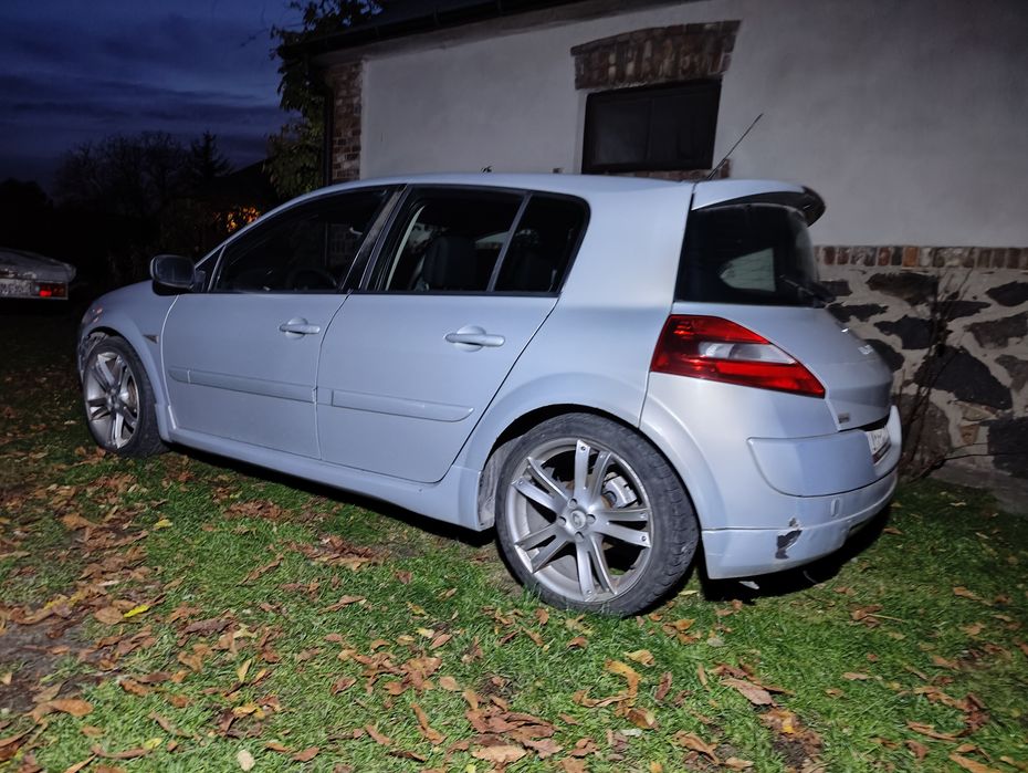 Koła alufelgi Fondmetal tech5/f6 4x100 18"  8j et43 Megane golf bravo