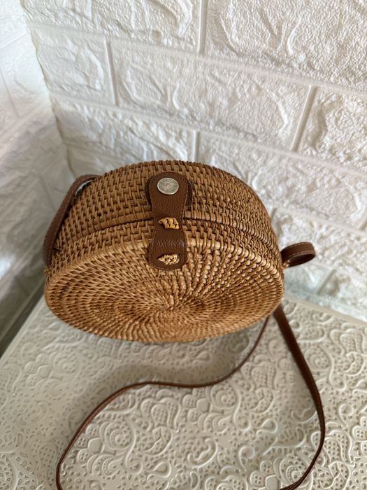 Женская плетеная круглая сумочка Rattan Bali 20 на 7  из ротанга