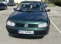 Volkswagen Golf.