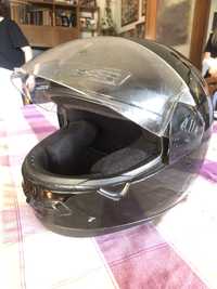 Vendo capacete tamanho M