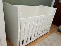 Cama de bébe em mdf lacado