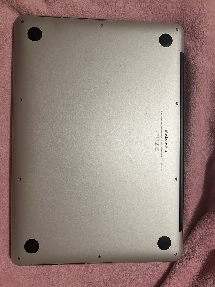 MacBook Pro A1502