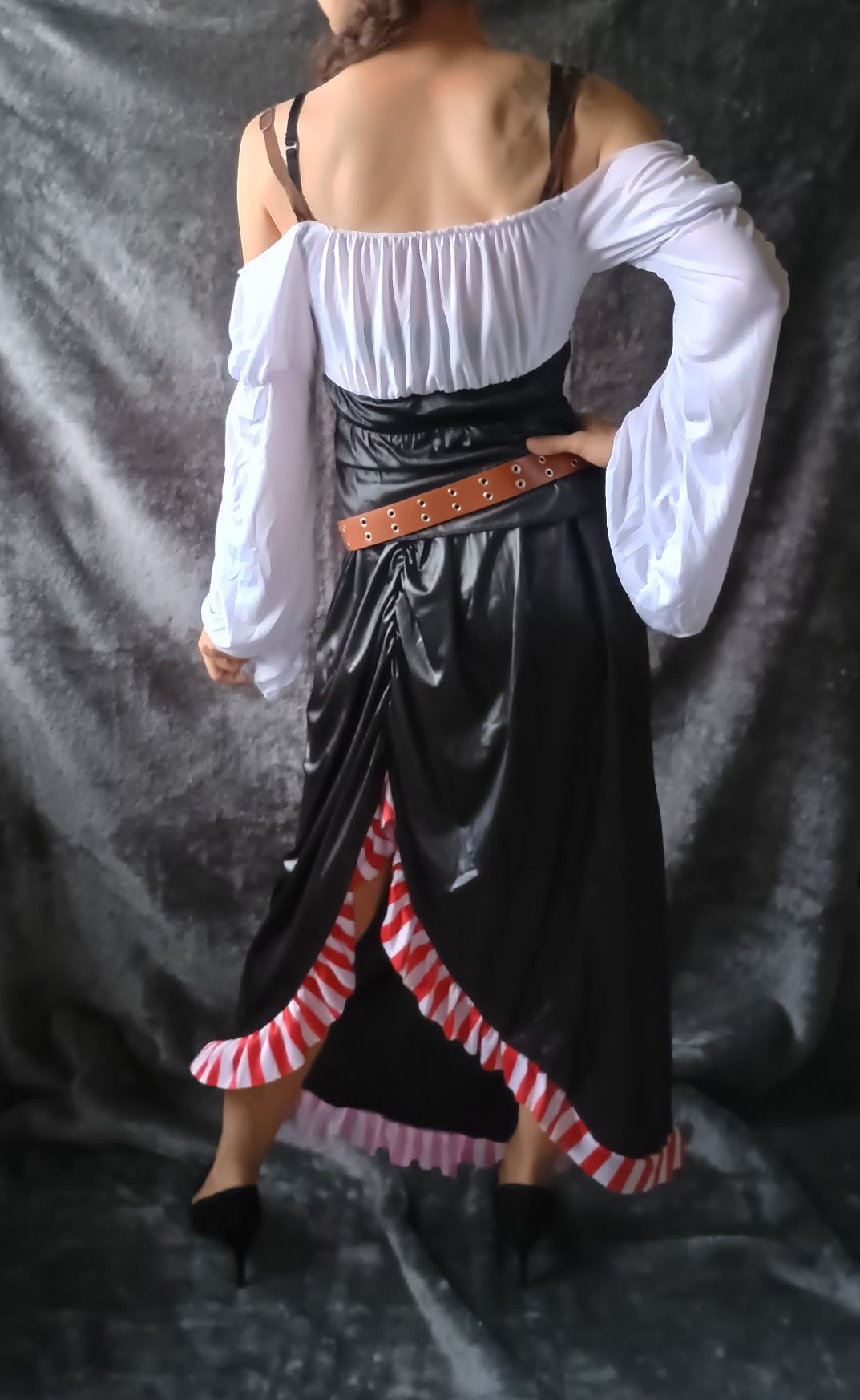 Kostium dla dorosłych Piratka