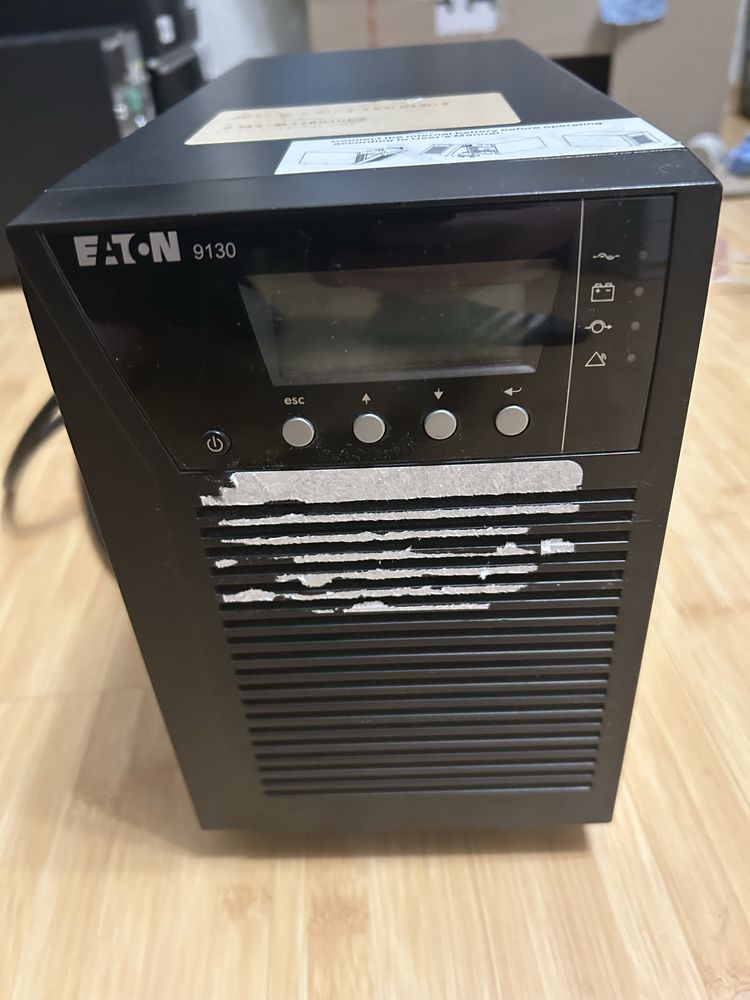 ИБП Eaton 9130 UPS Робочий