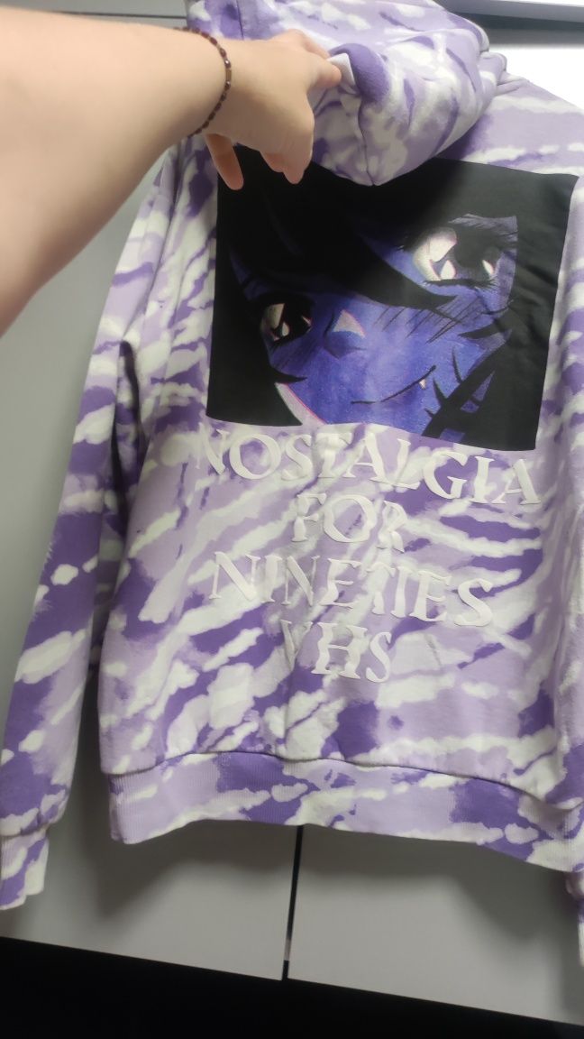 Cropp bluza z nadrukiem anime r S