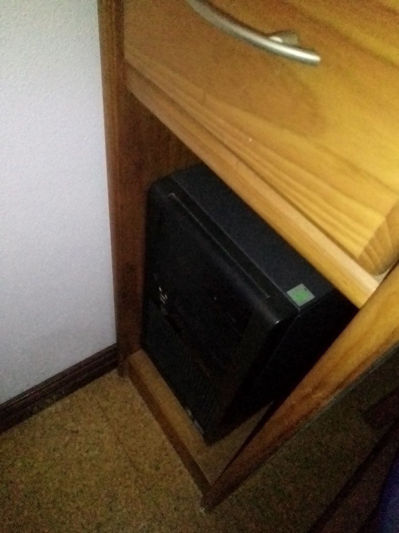 Vendo prateleiras de mini mercado