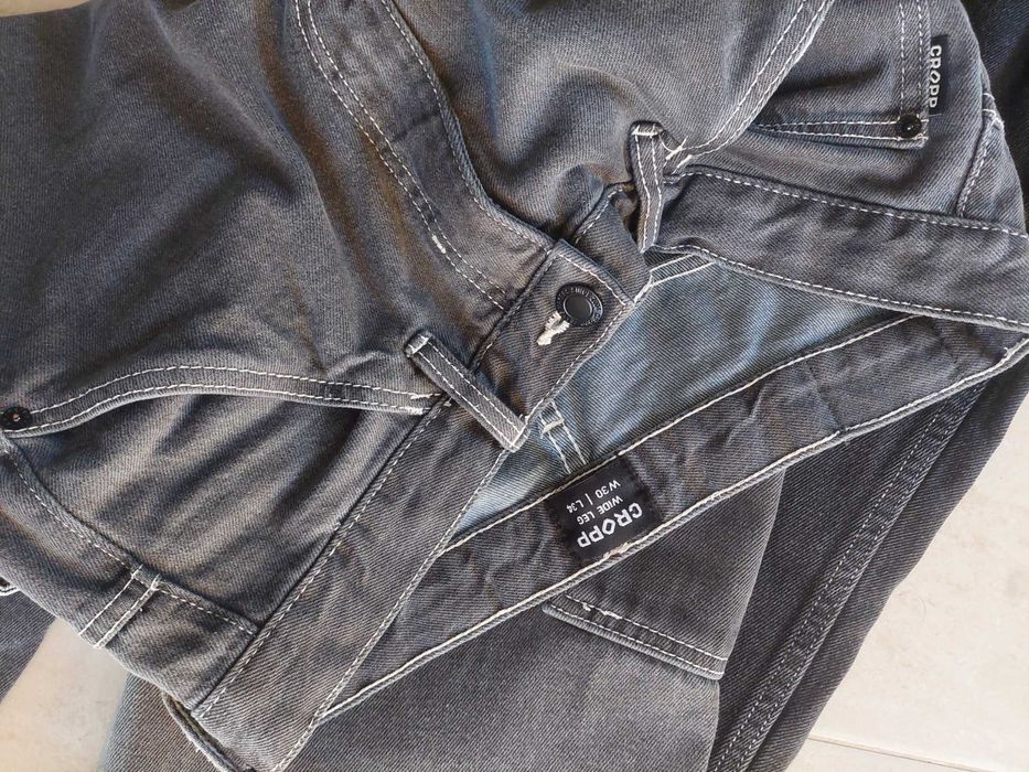 Spodnie jeansowe męskie r. S Cropp