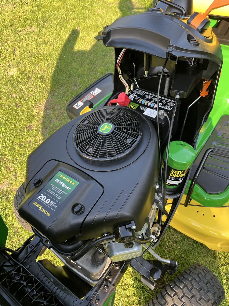 Kosiarka traktorek John Deere E120  20koni