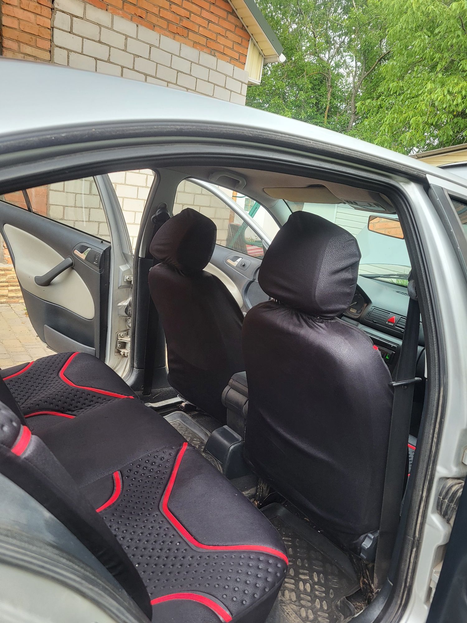 Продам легковий автомобіль