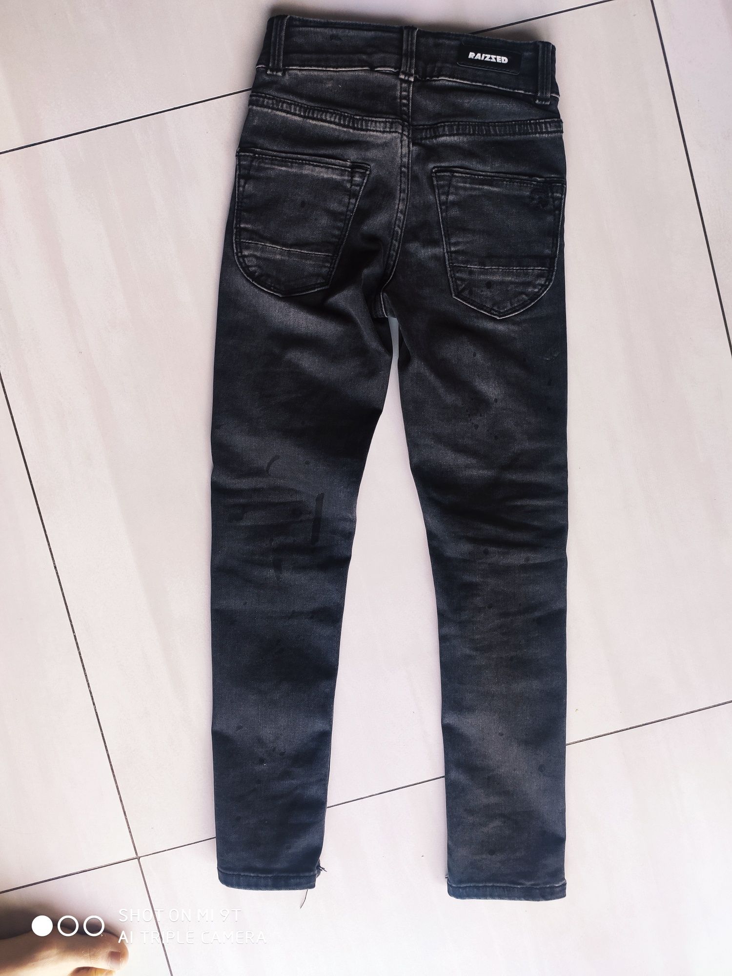 Spodnie rurki jeansy 116 na 6 lat