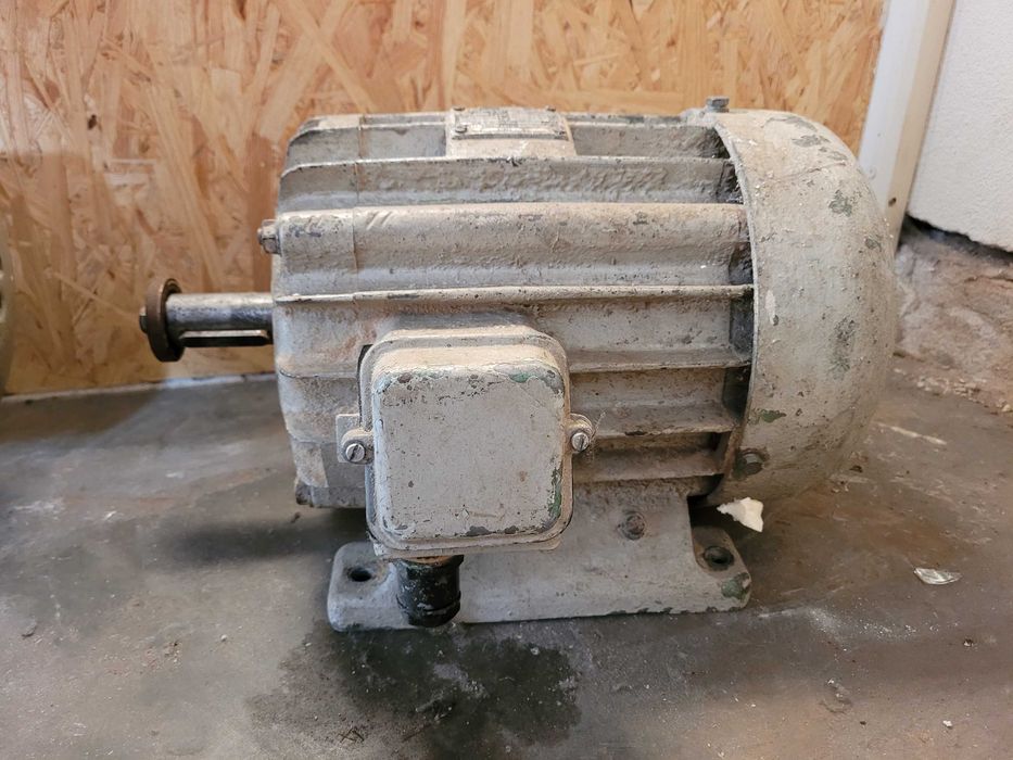 Silnik 3 fazowy 3,3kW  stan dobry